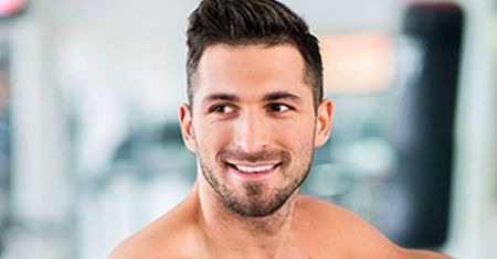 Rafał Maślak prezentuje kandydatki na partnerki i prosi o pomoc w wyborze swoich fanów