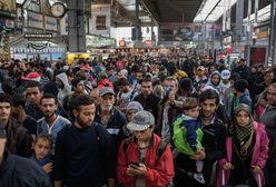 Niemcy zamkną granice dla imigrantów? Następczyni Merkel nie wyklucza takiego scenariusza