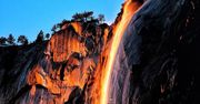 Ognisty wodospad, który pojawia się na kilka dni w roku