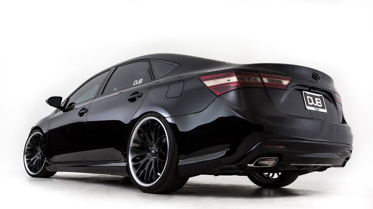 Toyota Avalon DUB Magazine