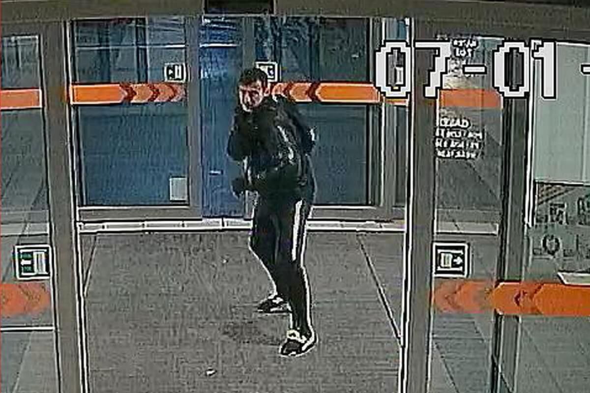 Wizerunek mężczyzny, który napadł na pracownika kantoru w Lublinie
