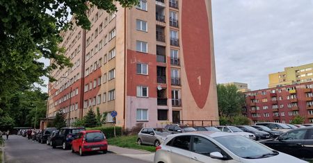 Kobieta wyskoczyła z siódmego piętra!