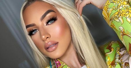 Caroline Derpienski pokazała się BEZ DOCZEPÓW! Tak naprawdę wyglądają jej włosy (FOTO)