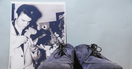 Oryginalne buty Elvisa Presleya sprzedane na aukcji