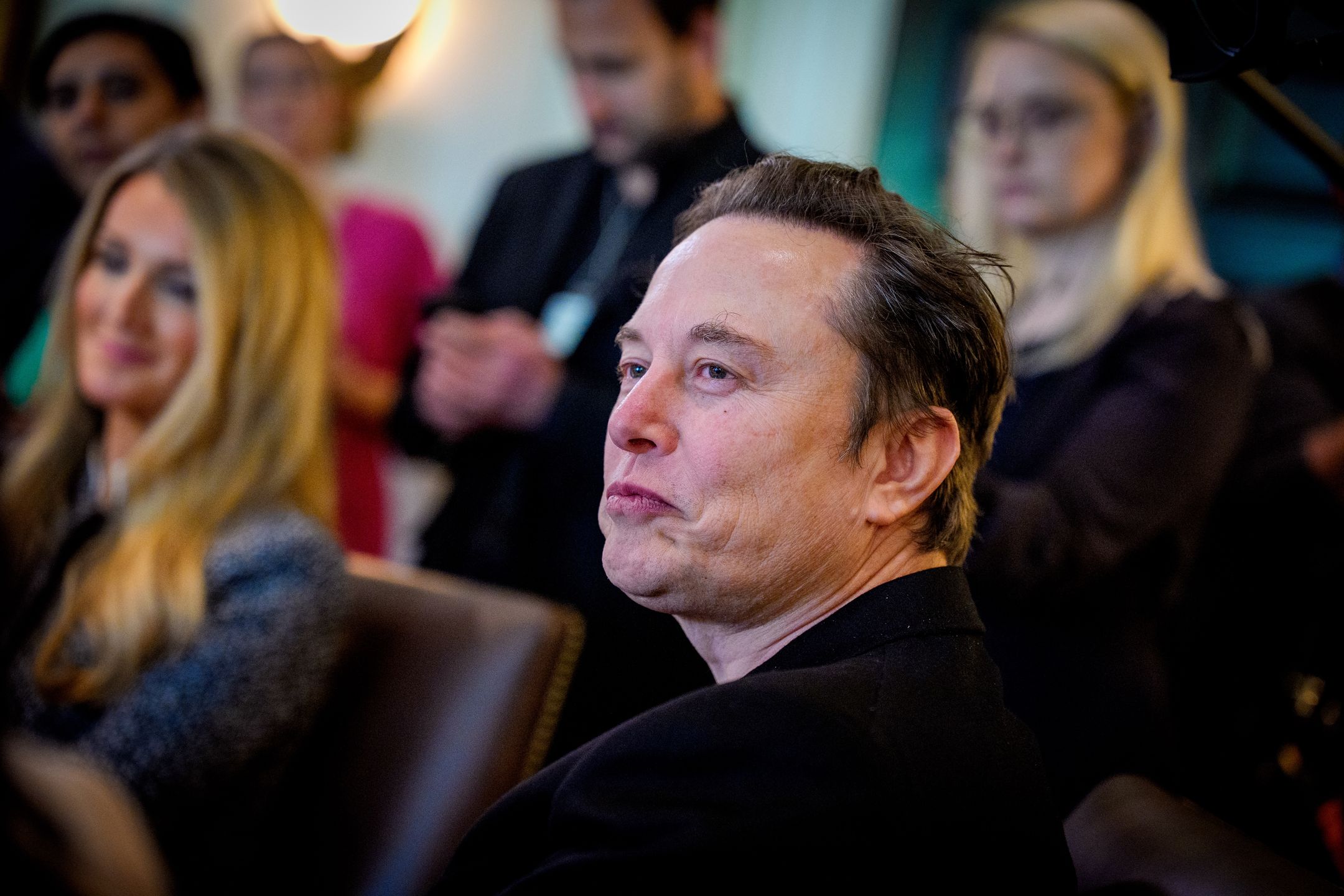 Elon Musk jest ojcem bliźniaków Amber Heard?!