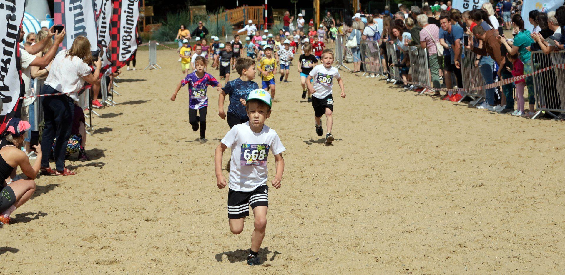Bieg Trzech Plaż Junior na początek wakacji w Grudziądzu