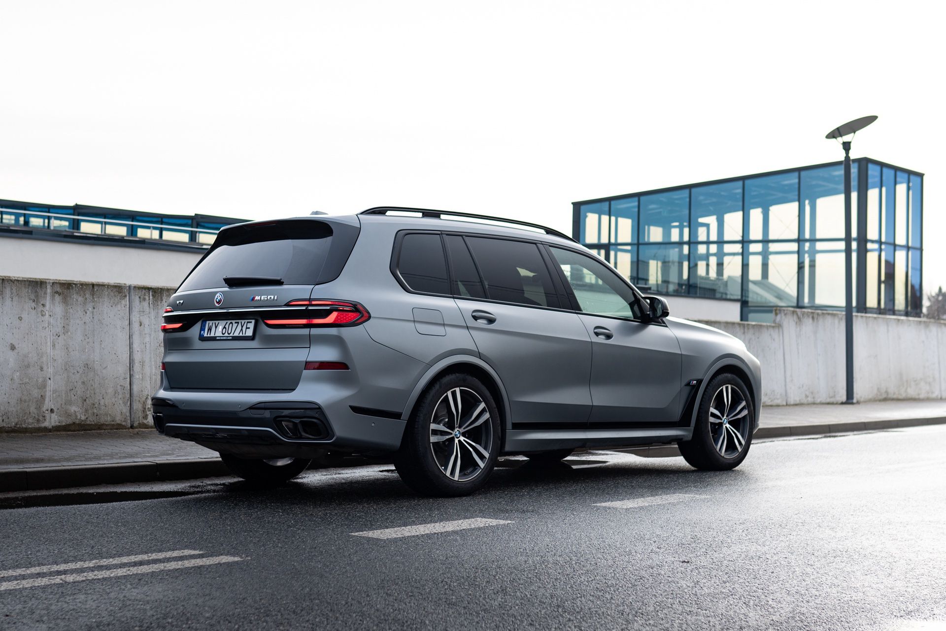 BMW X7 M60i
