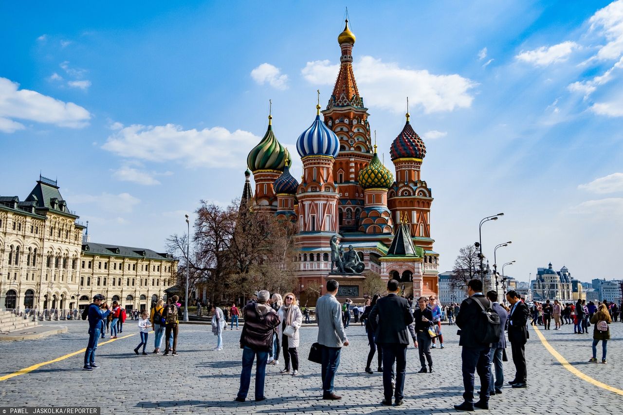 Moskwa. Pięć dni wolnego od pracy w całym mieście. Chodzi o walkę z COVID-19