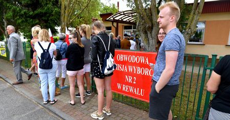 Wyniki wyborów 2020. Były szef PKW: "Być może zbyt pochopnie zakończono ciszę wyborczą"