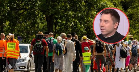 Ksiądz organizuje pielgrzymki. "Nieraz były niespodzianki"
