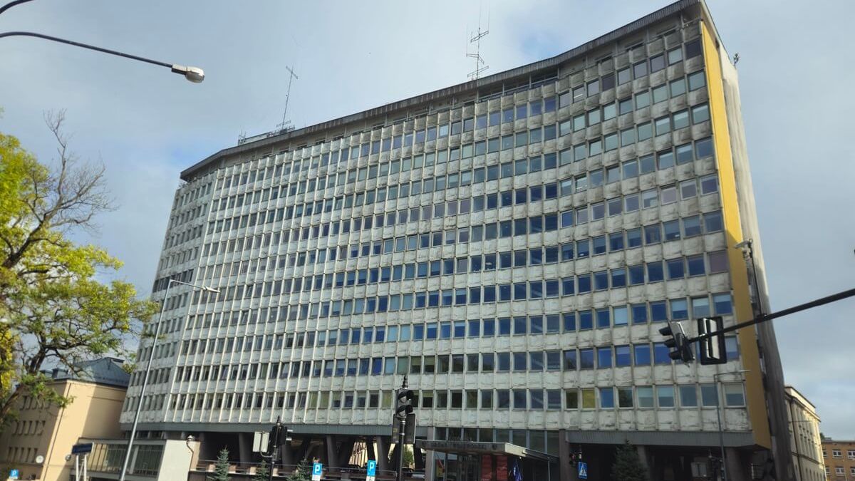 Gmach Lubelskiego Urzędu Wojewódzkiego przy ul. Lubomelskiej 1-3 w Lublinie