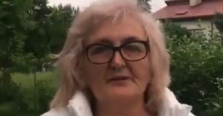 Mama Roberta Biedronia nagrała film. Chce przeprosin od Andrzeja Dudy