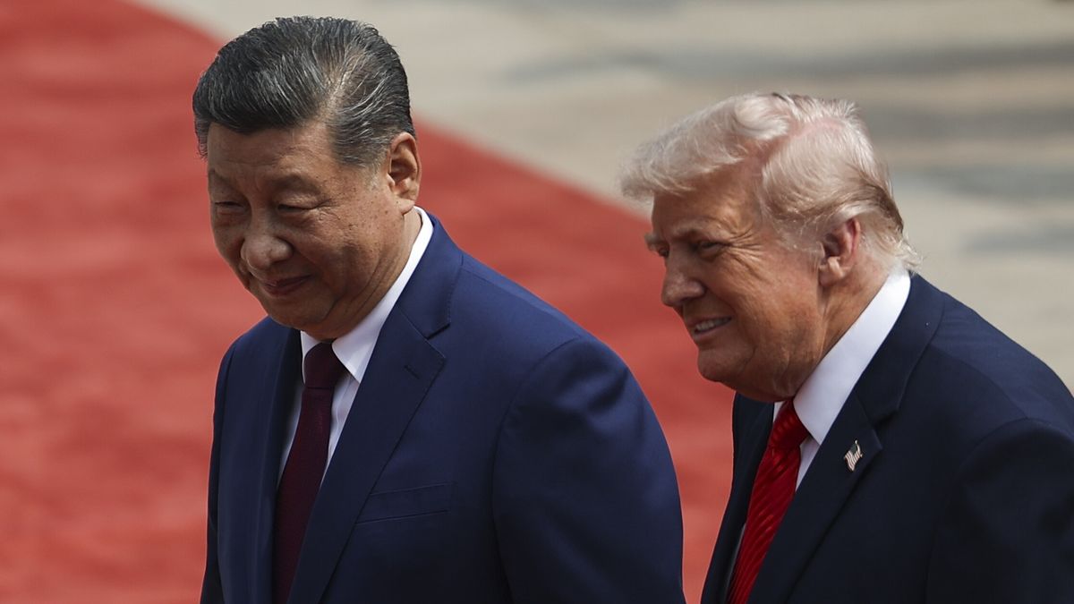 Chinese President Xi Jinping attends a welcome ceremony with U.S. President Donald Trump at the Great Hall of the People in Beijing, China, 14 May 2026. EPA/Maxim Shemetov / POOL Dostawca: PAP/EPA.