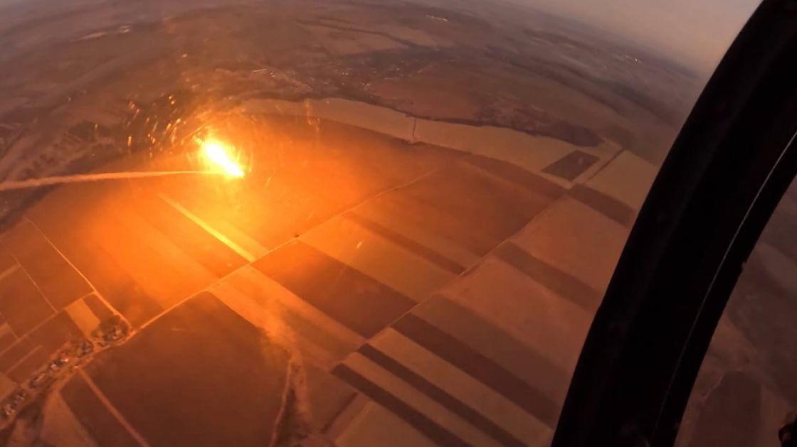 Ostrzał wykonany przez myśliwiec Mirage