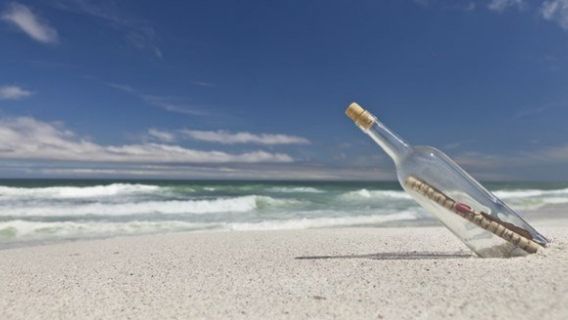 SMS nabity w butelkę - dosłownie! 1