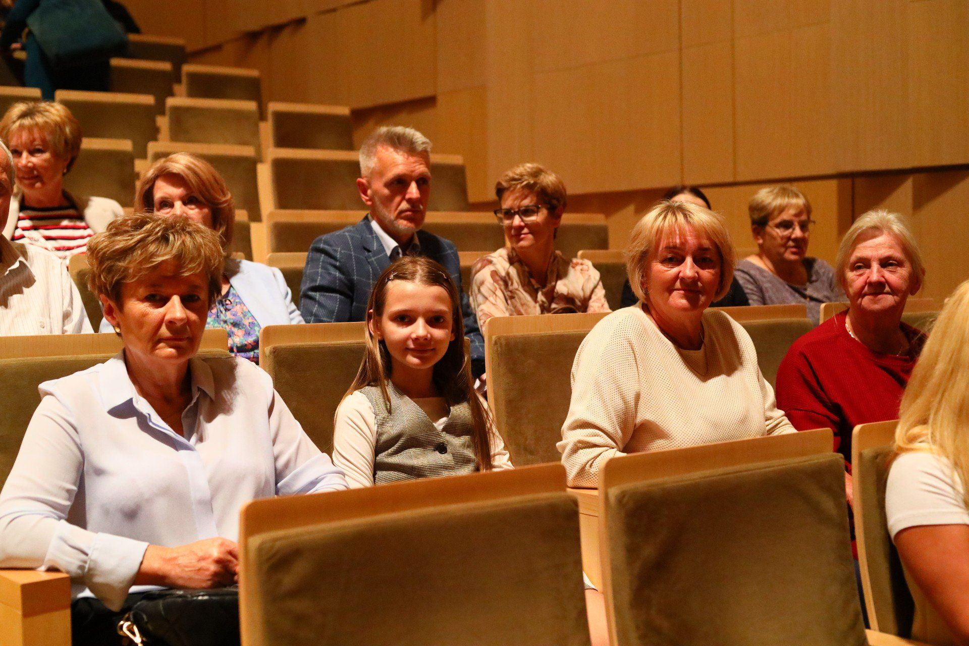 Koncert Żywioły Krzesimira Dębskiego oczarowały widownię Filharmonii Świętokrzyskiej