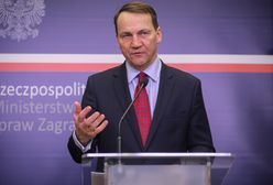 Sikorski drwi ws. środków na amunicję. "Perfidni Teutoni, zła UE"