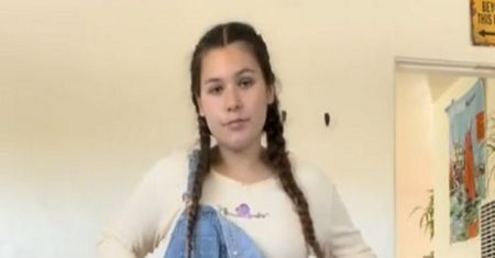 "Czułam ogromny ból, ale robiłam warkocze". Wyznanie młodej mamy