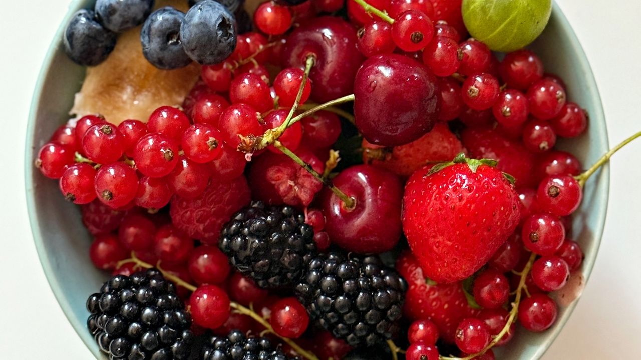 Jedz garść dziennie w sezonie. Wspierają jelita i naczynia