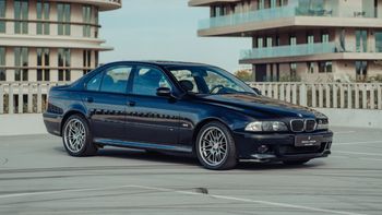 BMW M5 E39 z silnikiem W10 Volkswagena trafi na aukcję. Jest warte fortunę