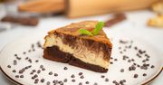 Już nie musisz wybierać pomiędzy sernikiem a brownie. Ten wypiek to duet idealny