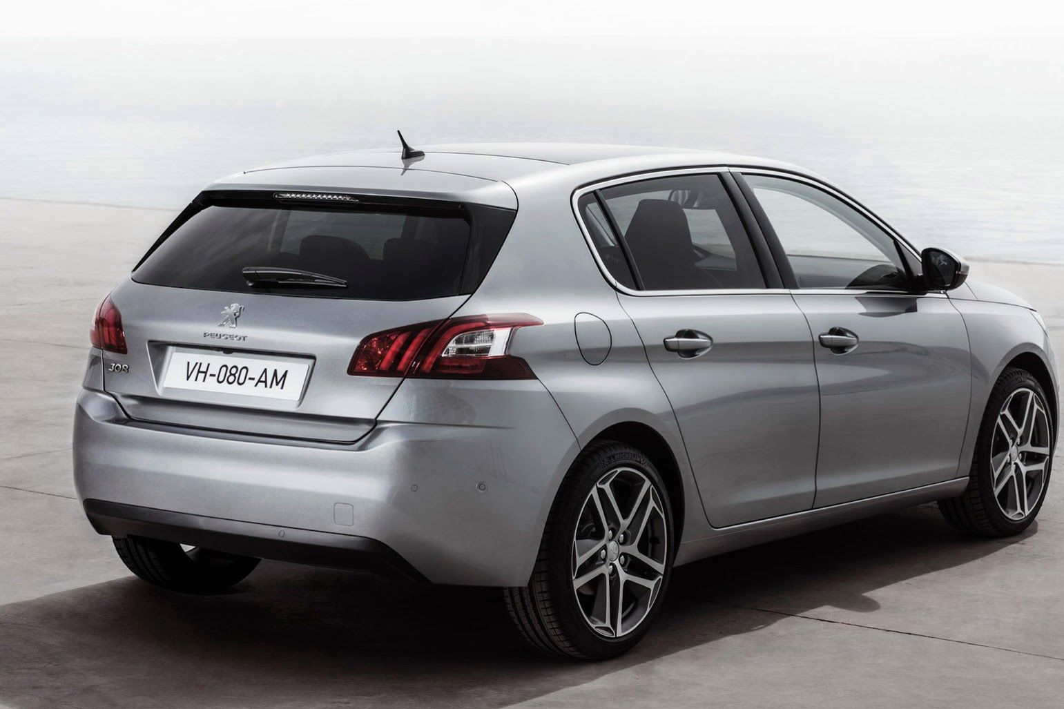 Nowy Peugeot 308 w obszernej galerii zdjęć 108