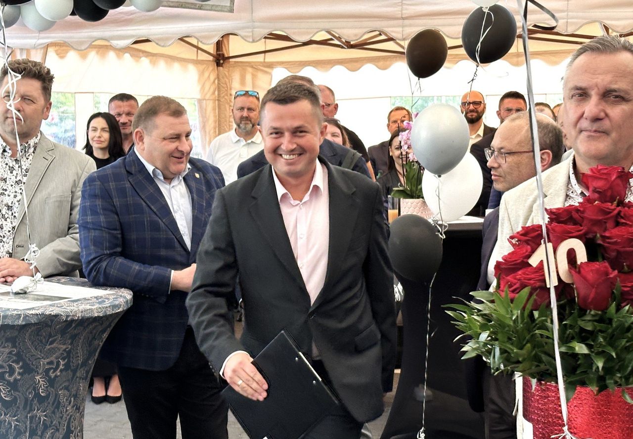 Para z Zielonej Góry zaczynała działalność gospodarczą od jednego busa. Zbudowali holding. A teraz planują wejść na giełdę