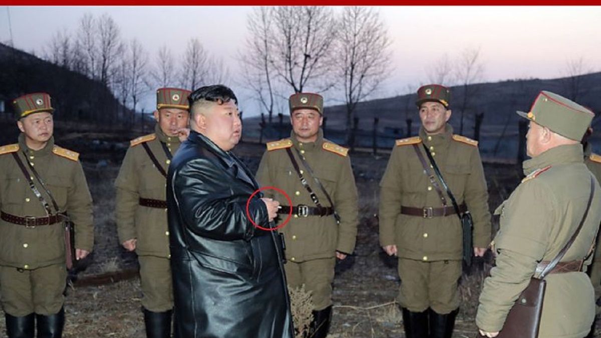 Kim Dzong Un jest często widywany z papierosem