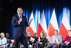 Część wyborców PiS nie popiera Nawrockiego. Zaskakujący sondaż