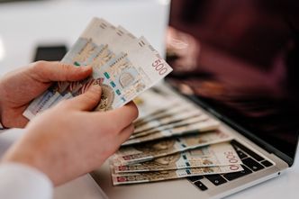 Banki i firmy prześwietlają Polaków. Co czwarty dorosły pod lupą