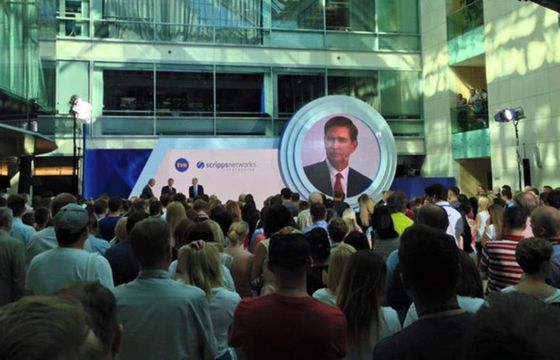 Kenneth Lowe do pracowników TVN: Jesteśmy wielką rodziną, nie będzie zwolnień