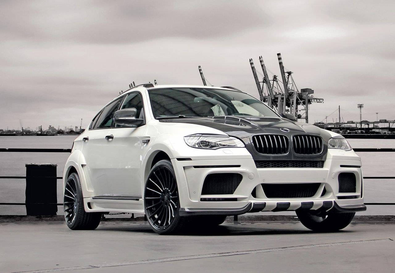 Strój klauna dla BMW X6