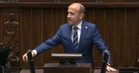 Awantura w Sejmie. Przerwali przemówienie Budki