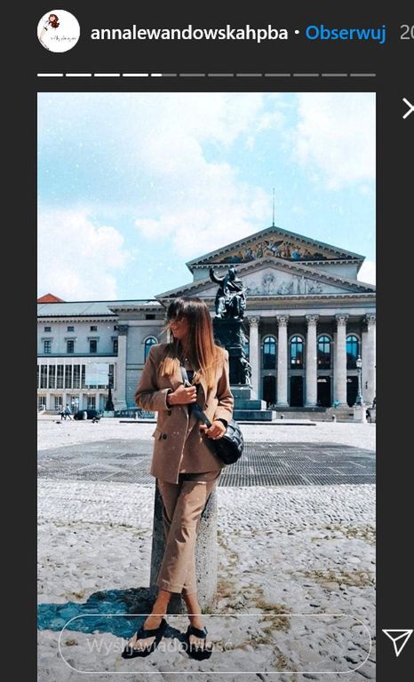 Anna Lewandowska w japonkach