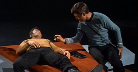 Medyczny skaner w stylu Star Treka