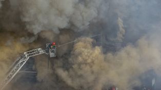Pożar w jednostce wojskowej w Białymstoku. Akcja trwa