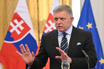 Słowacja rozważa referendum w sprawie zniesienia sankcji przeciw Rosji