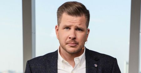 Filip Chajzer zabiera głos po oskarżeniach w sprawie charytatywnej zbiórki: "Czuję się jak G*WNO"