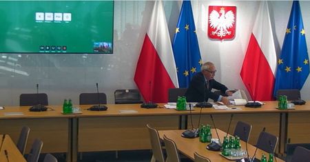 Posłowie mieli zająć się ustawą o sędziach pokoju. Przewodniczący zamknął obrady
