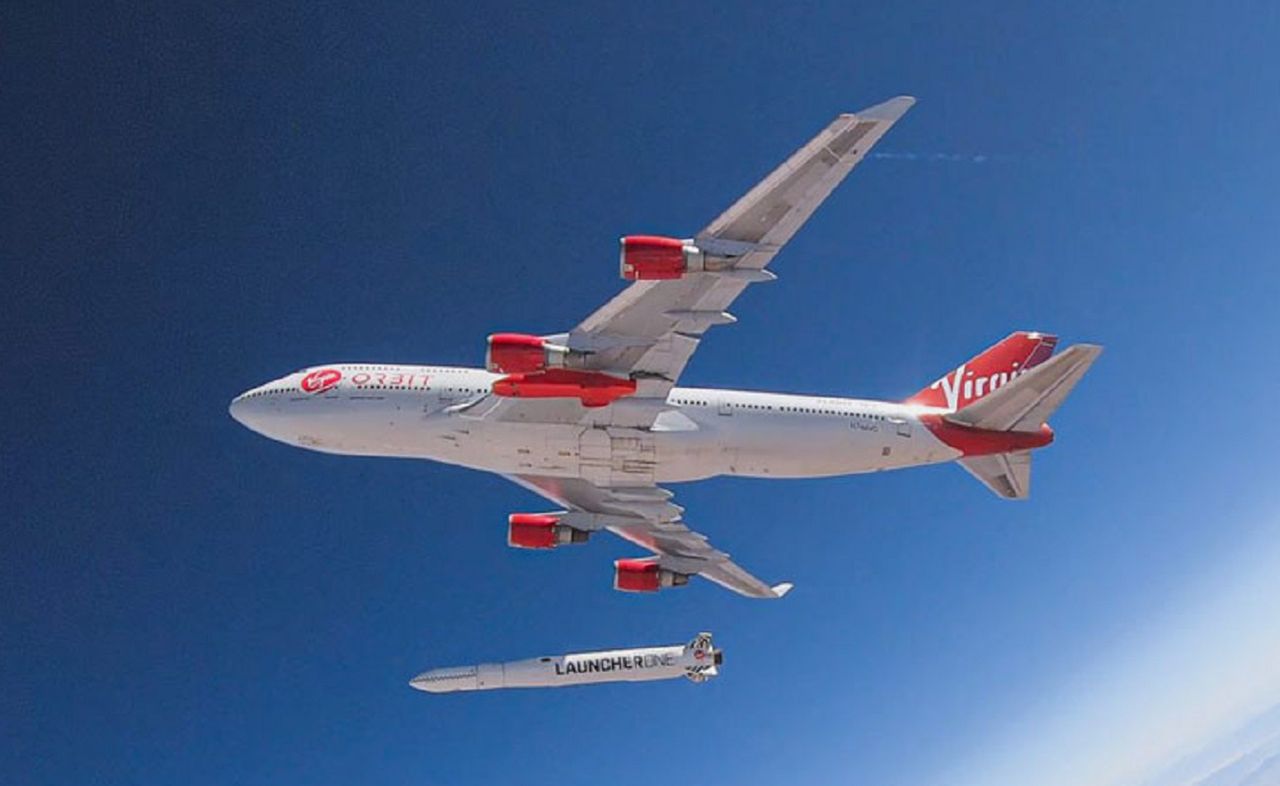 Virgin Orbit wyniesie w kosmos polskie satelity. Gigant podpisał kontrakt z SatRevolution