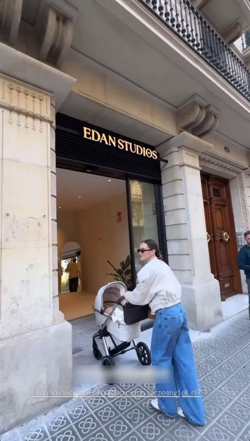 Marina Łuczenko oprowadza fanów po studio Anny Lewandowskiej