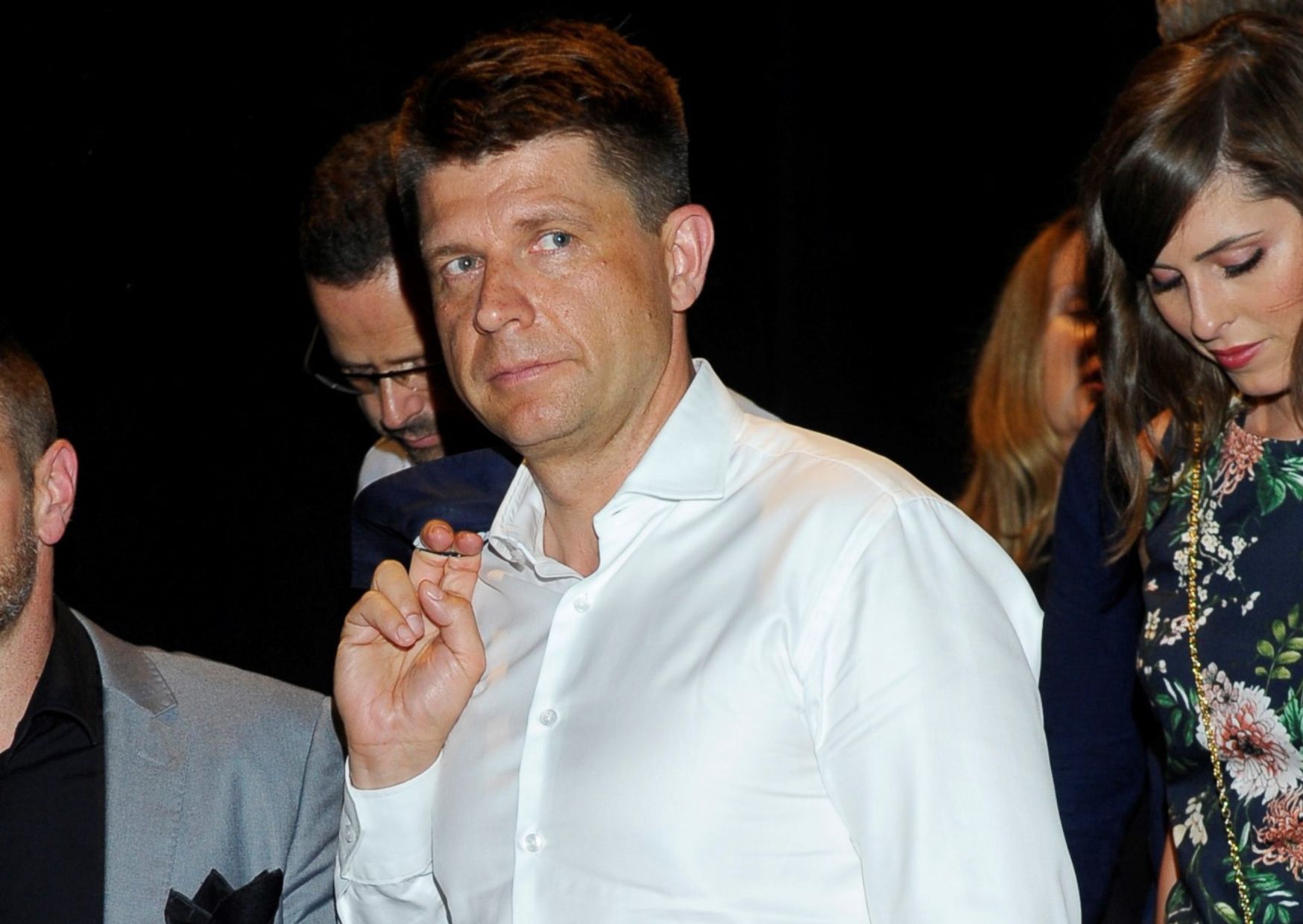 Ryszard Petru łamie przepisy drogowe w trakcie rajdu po stolicy