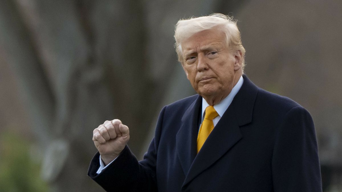 Temporary
President Donald Trump pumps his fist before departing on Marine One from the South Lawn of the White House, Friday, March 7, 2025, in Washington. (AP Photo/Alex Brandon)
Alex Brandon