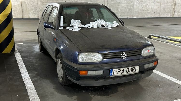 Opuszczony volkswagen