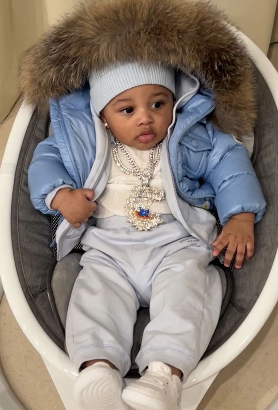 Cardi B i Offset w końcu pokazują synka i zdradzają, że nazywa się...Wave Set Cephus