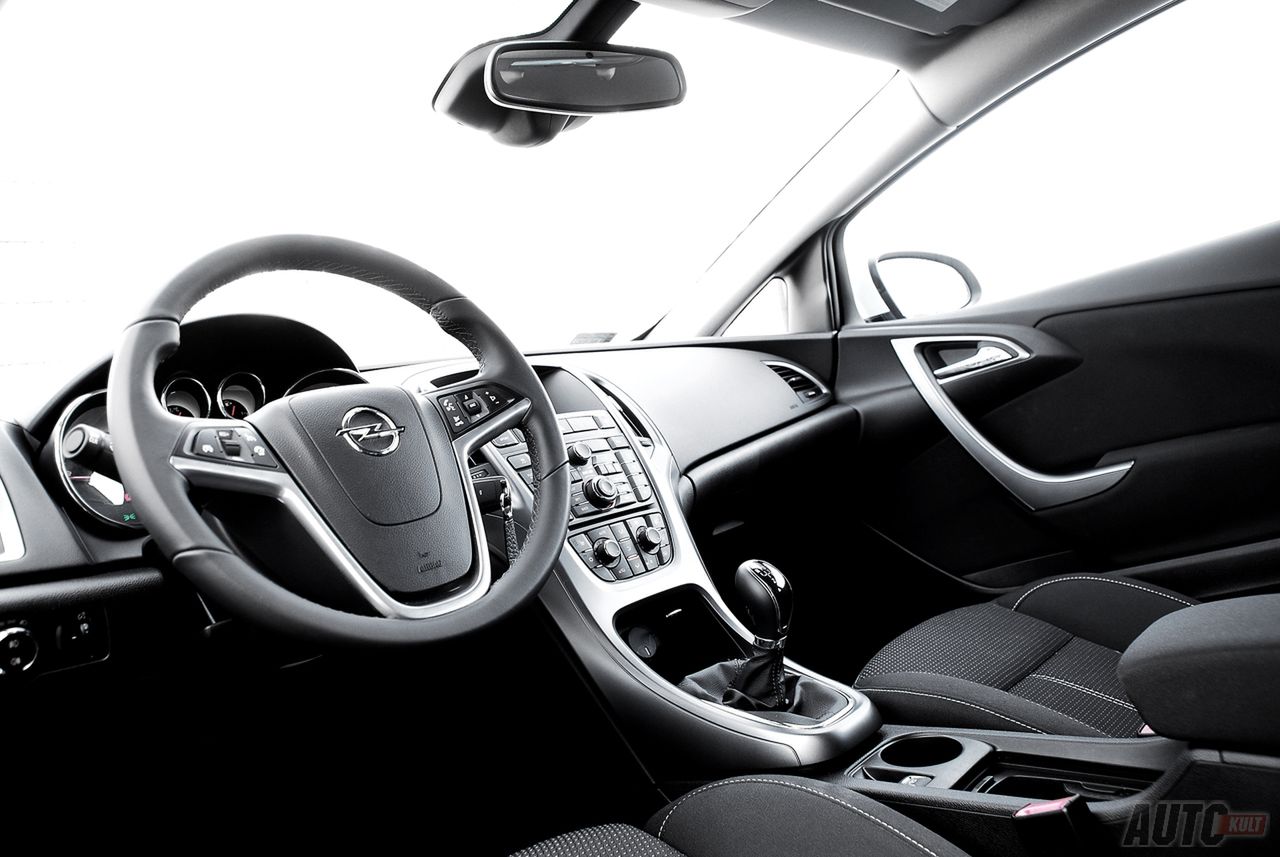 Opel Astra GTC
