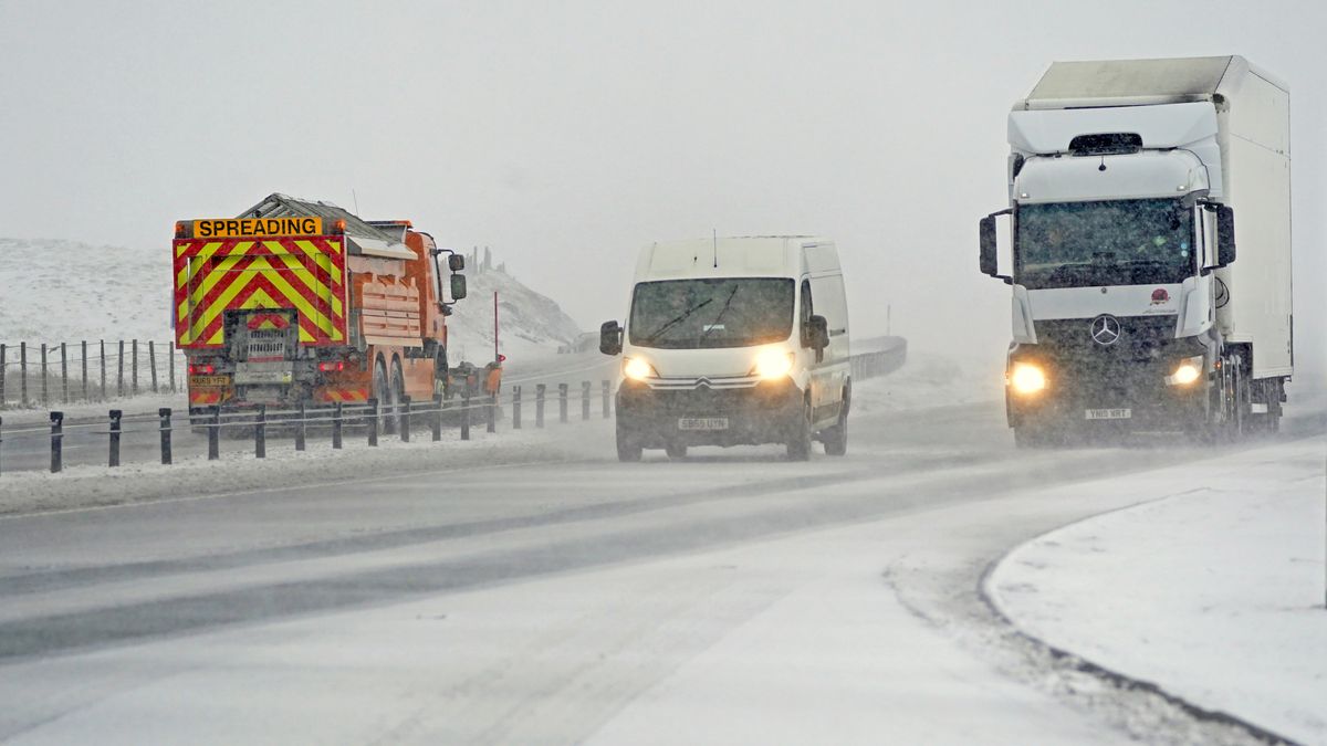 Winter weather Jan 6th 2022Drivers negotiate blizzards, snow and high winds on the A66 between Scotch Corner and Penrith. Weather forecasters are predicting further falls of snow across the north of England. Picture date: Thursday January 6, 2022. (Photo by Owen Humphreys/PA Images via Getty Images)Owen Humphreys - PA Images
