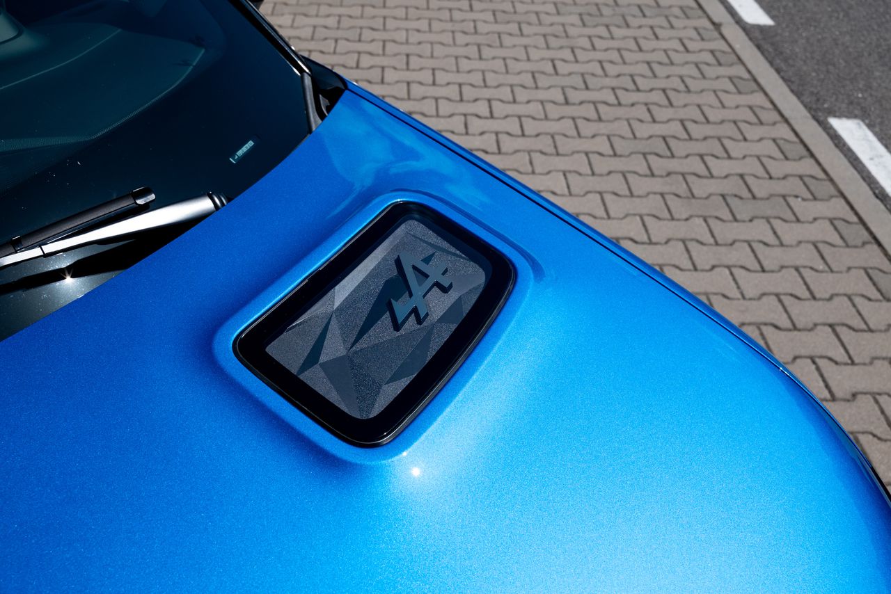 Alpine A290