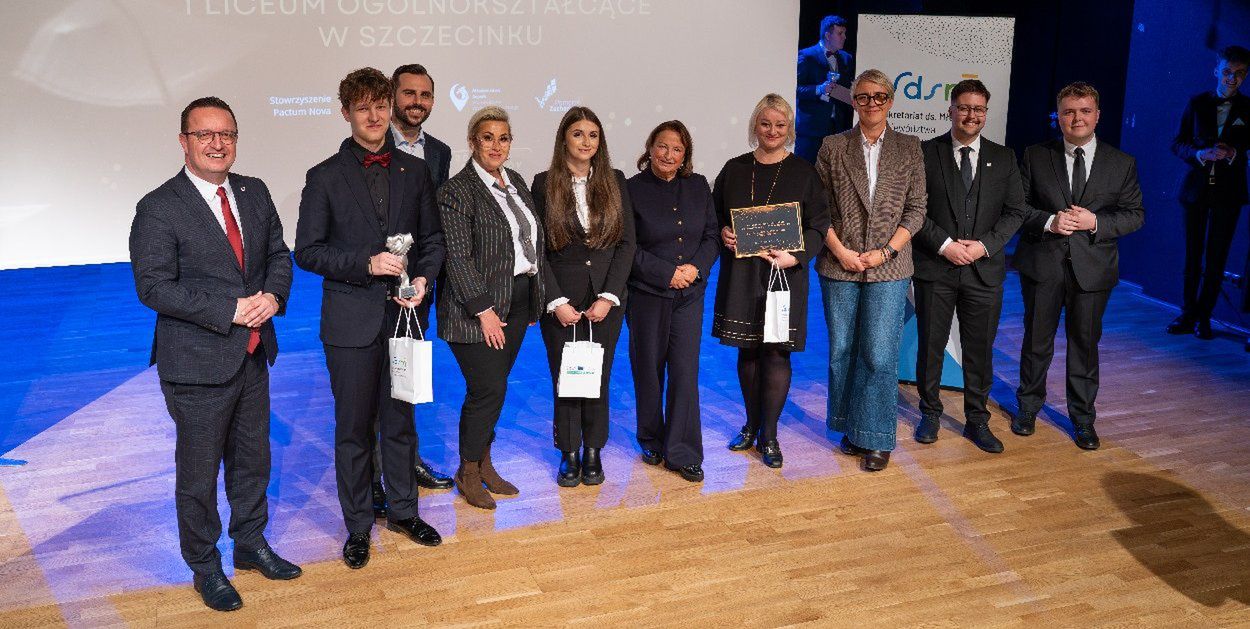 Szczecinek: I LO z nagrodą Najaktywniejszego Samorządu