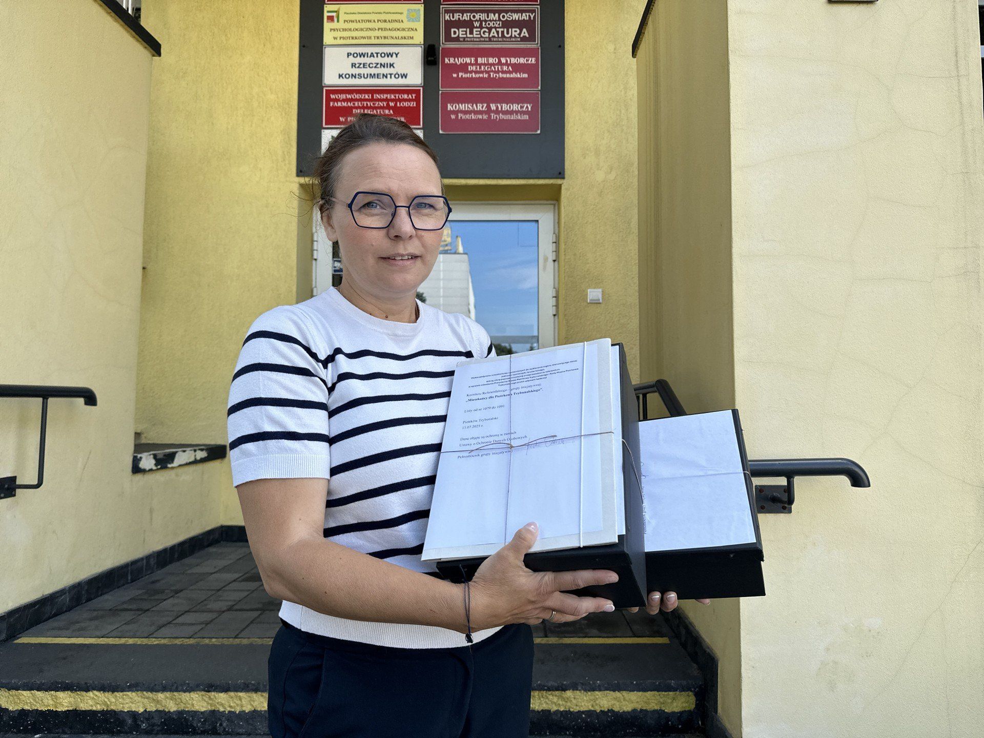 Referendum w sprawie odwołania prezydenta i Rady Miasta w Piotrkowie: Zebrano ponad 6,3 tys. podpisów piotrkowian